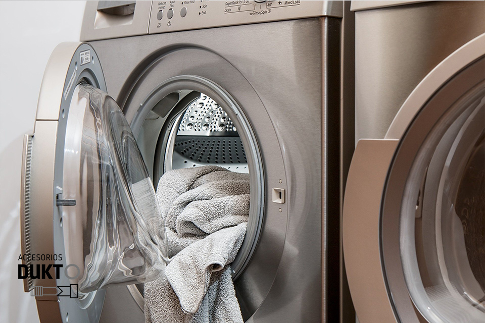 Cuáles son las mejores habitaciones para colocar la lavadora en casa